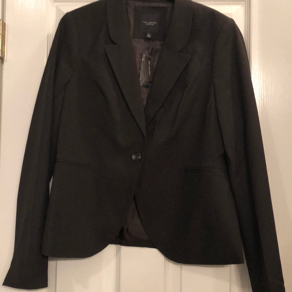 Fully lined, NWT brown Blazer